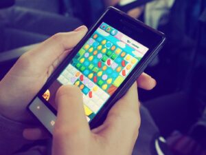 20200414144128-candy-crush-1869655-19201